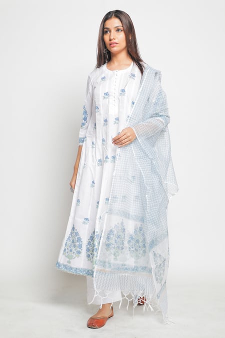 Maison Shefali Blue Kota Doria Printed Flared Kurta With Dupatta Online at Aza Fashions Maison Shefali_Blue Kota Doria Printed Flared Kurta With Dupatta _Online_at_Aza_Fashions