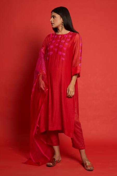 Shop Priti Prashant Pink Cotton Silk Mul And Organza Floral Print & Sequin Marigold Kurta Pant Set Online at Aza Fashions Shop_Priti Prashant_Pink Cotton Silk Mul And Organza Floral Print & Sequin Marigold Kurta Pant Set _Online_at_Aza_Fashions