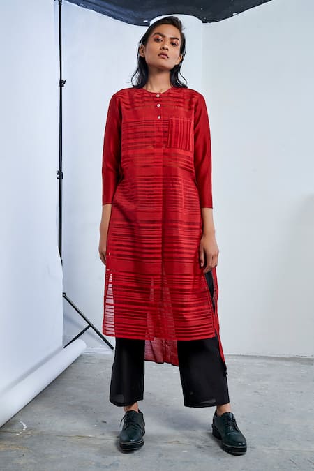 Urvashi Kaur Chanderi Silk High Low Tunic 