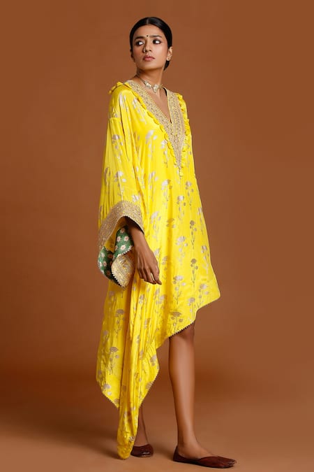 Masaba Yellow Crepe V Neck Foil Print Asymmetric Kaftan Online at Aza Fashions Masaba_Yellow Crepe V Neck Foil Print Asymmetric Kaftan_Online_at_Aza_Fashions