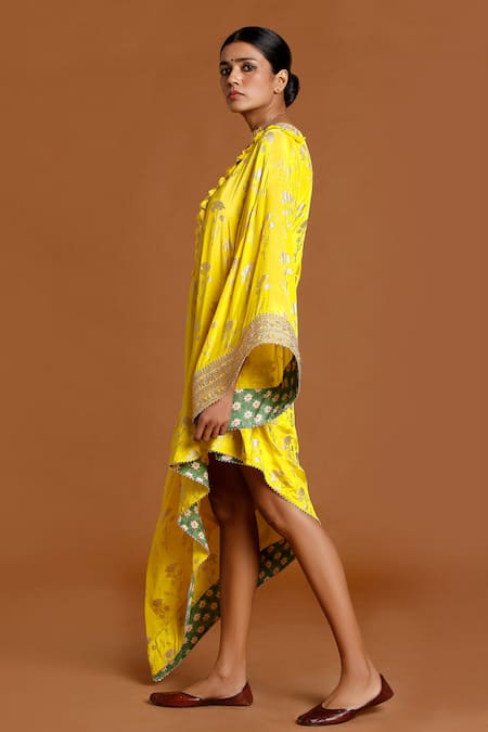 Buy Masaba Yellow Crepe V Neck Foil Print Asymmetric Kaftan Online at Aza Fashions Buy_Masaba_Yellow Crepe V Neck Foil Print Asymmetric Kaftan_Online_at_Aza_Fashions