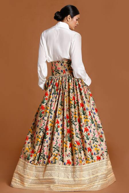 Shop_Masaba_Beige Crepe And Raw Silk Spread Collar Irish Cookie Lehenga Set_at_Aza_Fashions