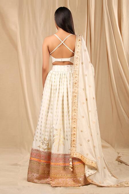 Shop Masaba Ivory Raw Silk, Brocade Oasis, Wallflower Scallop Neck Print Lehenga Set at Aza Fashions Shop_Masaba_Ivory Raw Silk, Brocade Oasis, Wallflower Scallop Neck Print Lehenga Set_at_Aza_Fashions