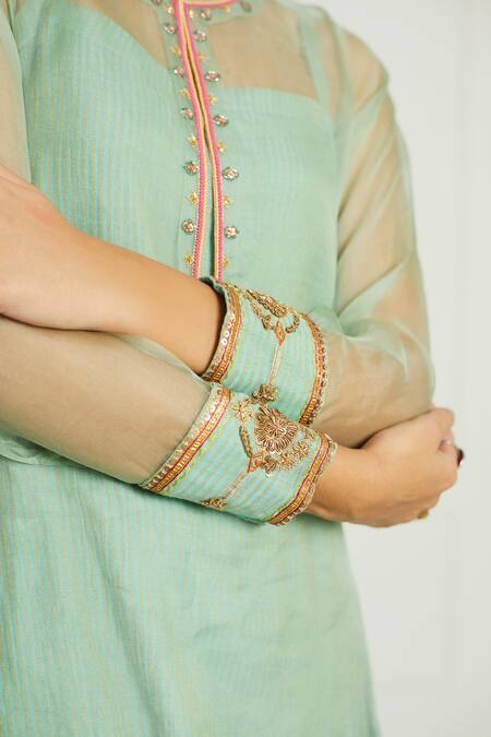 Shop Rajiramniq Green Organza, Tissue Chanderi Kurta Round Slip Square Embroidered Set Online at Aza Fashions Shop_Rajiramniq_Green Organza, Tissue Chanderi Kurta Round Slip Square Embroidered Set _Online_at_Aza_Fashions