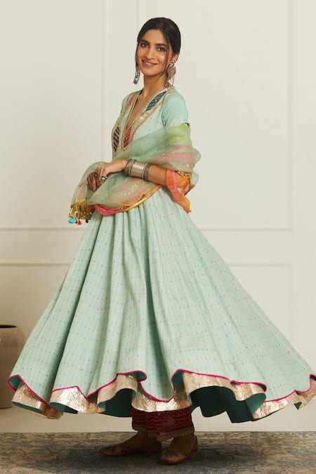 Buy Rajiramniq Blue Organza, Crepe V Neck Embroidered Anarkali With Dupatta Online at Aza Fashions Buy_Rajiramniq_Blue Organza, Crepe V Neck Embroidered Anarkali With Dupatta _Online_at_Aza_Fashions