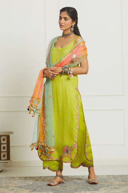 Buy Rajiramniq Yellow Organza, Modal Satin Scoop Neck Embroidered Kurta Set Online at Aza Fashions Buy_Rajiramniq_Yellow Organza, Modal Satin Scoop Neck Embroidered Kurta Set _Online_at_Aza_Fashions