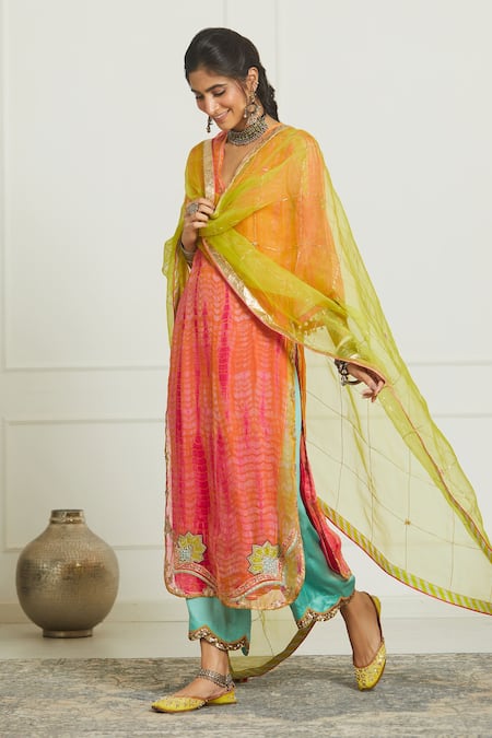 Rajiramniq_Orange Organza, Modal Satin V Neck Embroidered Kurta Set _Online_at_Aza_Fashions