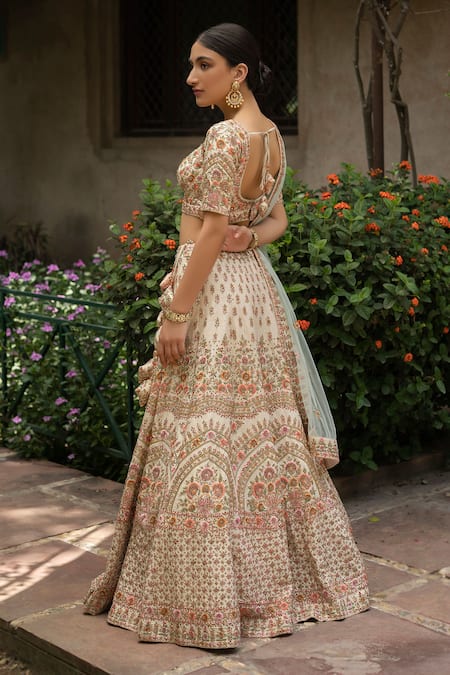 Shop_Angad Singh_White Leaf Neck Embroidered Bridal Lehenga Set _at_Aza_Fashions