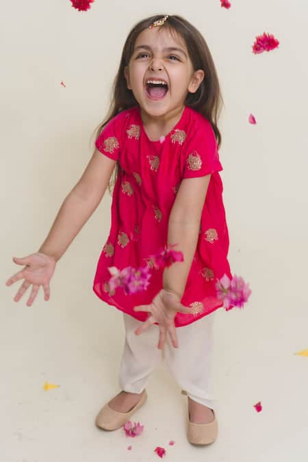 MR Brat Embroidered Kurta & Dhoti Pant Set 