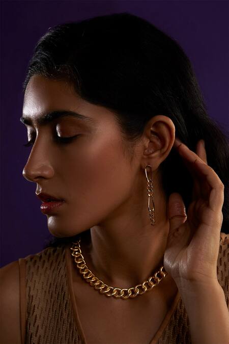 The Slow Studio_Gold Plated Interlink Chain Textured Necklace _Online_at_Aza_Fashions