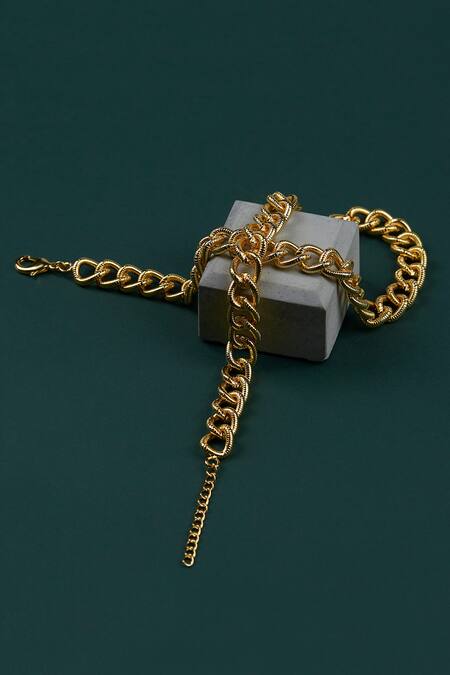 Shop_The Slow Studio_Gold Plated Interlink Chain Textured Necklace _Online_at_Aza_Fashions