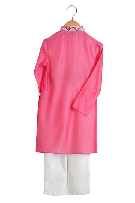 Shop MI Dulce AN'YA Fuchsia Cotton, Silk, Chanderi Zari, Embroidery Mandarin Collar Kurta And Pant Set at Aza Fashions Shop_MI Dulce AN'YA_Fuchsia Cotton, Silk, Chanderi Zari, Embroidery Mandarin Collar Kurta And Pant Set _at_Aza_Fashions