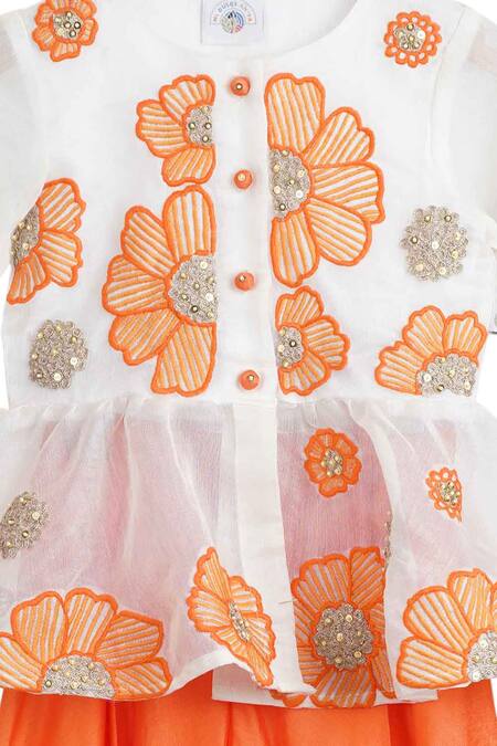 MI Dulce AN'YA White Handloom Cotton, Silk, Embroidered Peplum Blouse And Flared Palazzo Set Online at Aza Fashions MI Dulce AN'YA_White Handloom Cotton, Silk, Embroidered Peplum Blouse And Flared Palazzo Set _Online_at_Aza_Fashions