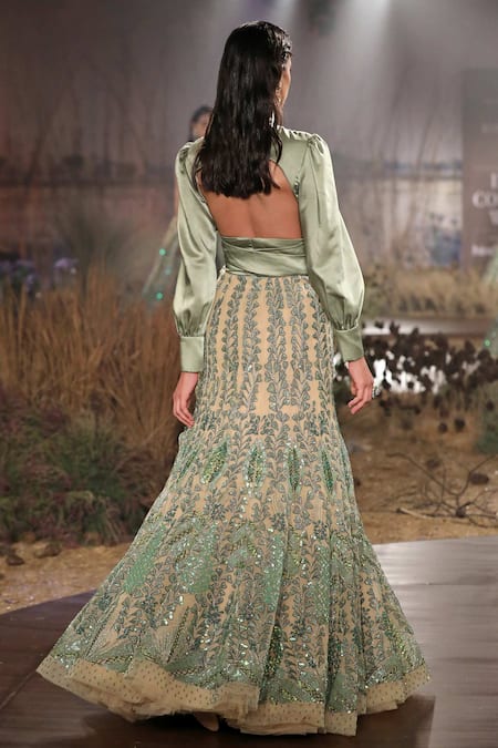 Shop Reynu Taandon Green Net Embroidered Lehenga Set at Aza Fashions Shop_Reynu Taandon_Green Net Embroidered Lehenga Set _at_Aza_Fashions