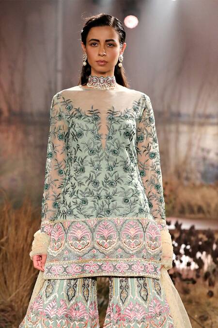 Buy Reynu Taandon Green Net, Chanderi Silk Embroidered Kurta Set Online at Aza Fashions Buy_Reynu Taandon_Green Net, Chanderi Silk Embroidered Kurta Set _Online_at_Aza_Fashions