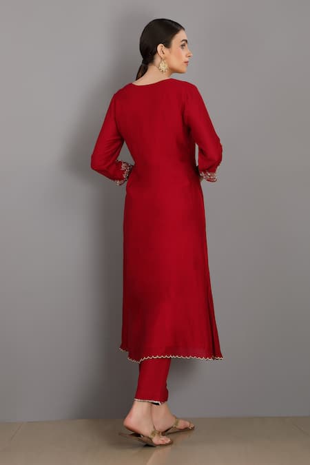 Shop_Asaga_Red Kurta Chanderi Silk Round Set _at_Aza_Fashions