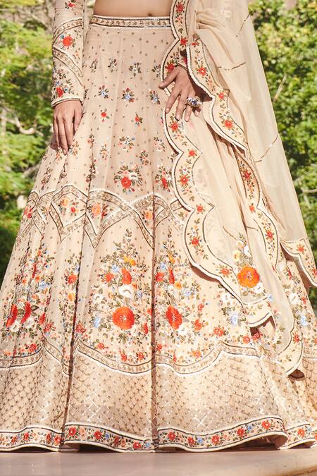 Sahil Kochhar_Beige Silk Organza Leaf Neck Meherban Bridal Lehenga Set _Online_at_Aza_Fashions
