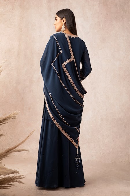 Ajiesh Oberoi Embroidered Kurta Gharara Set 