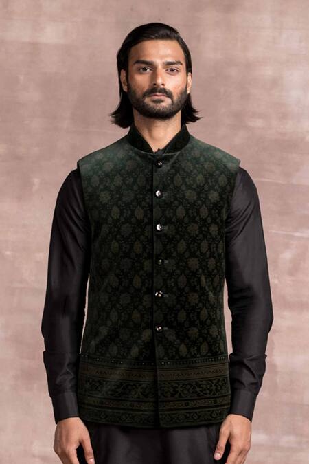Buy Tarun Tahiliani Green Bundi- Cotton Suede, Churidar-poplin Lycra, Kurta - Spun Silk And Set Online at Aza Fashions Buy_Tarun Tahiliani_Green Bundi- Cotton Suede, Churidar-poplin Lycra, Kurta - Spun Silk And Set_Online_at_Aza_Fashions