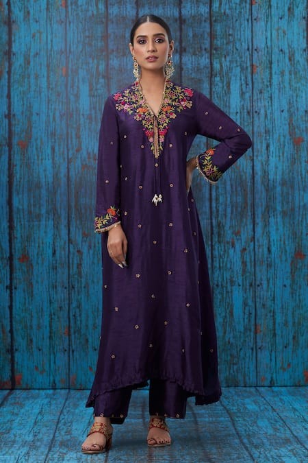 Label Niti Bothra Purple Silk Floral V Neck Embroidered Kurta And Palazzo Set 
