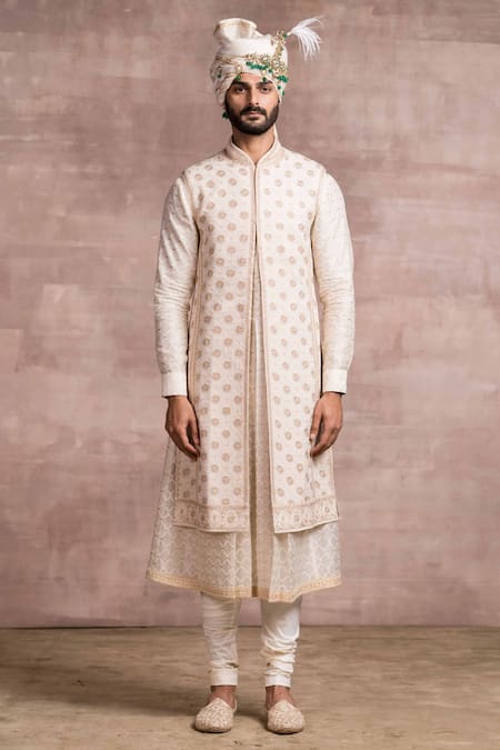 Tarun Tahiliani Chikankari Embroidered Sherwani 