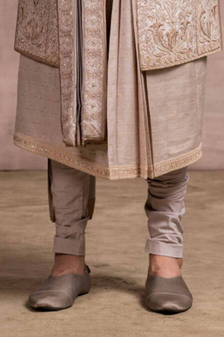 Shop Tarun Tahiliani Grey Sherwani Katan Kurta Jacquard Churidar Embroidered Set Online at Aza Fashions Shop_Tarun Tahiliani_Grey Sherwani Katan Kurta Jacquard Churidar Embroidered Set_Online_at_Aza_Fashions