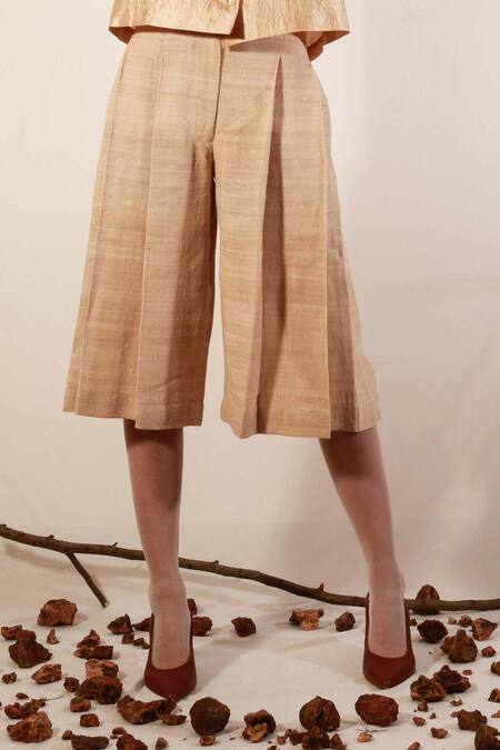 Ura Maku Beige Eri Silk Tea Dyed Short Pant 2