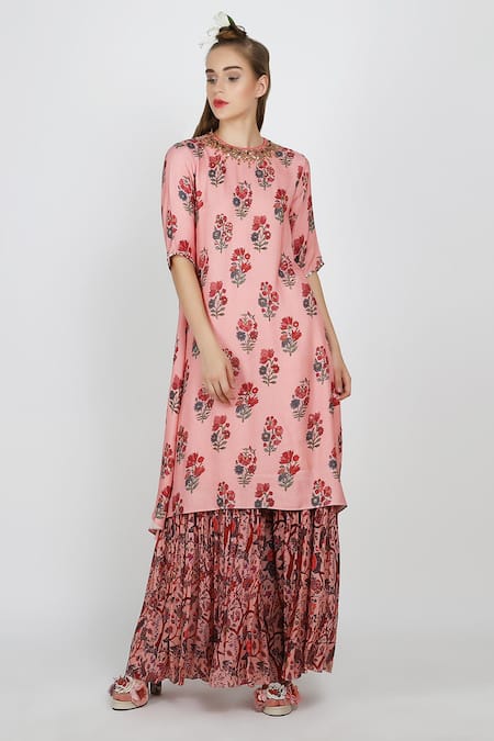 Nikasha Pink Cotton Silk Round Printed Kurta And Gharara Set For Women