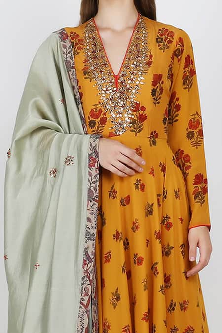 Buy_Nikasha_Yellow , Silk V Neck Printed Anarkali Set _Online_at_Aza_Fashions