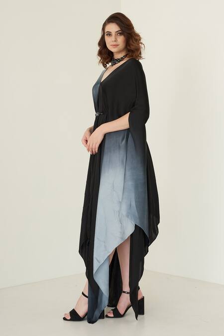 Shop Merge Design Black Modal Satin Plain V Neck Colorblock Kaftan Online at Aza Fashions Shop_Merge Design_Black Modal Satin Plain V Neck Colorblock Kaftan _Online_at_Aza_Fashions