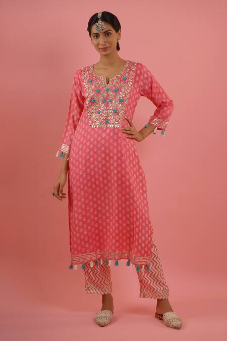 Buy_Tuli_Pink Gota Embroidered Kurta Set_Online_at_Aza_Fashions
