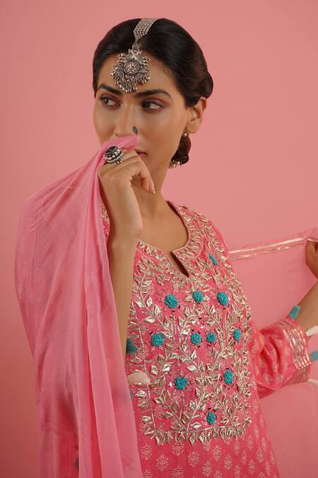 Shop_Tuli_Pink Gota Embroidered Kurta Set_Online_at_Aza_Fashions
