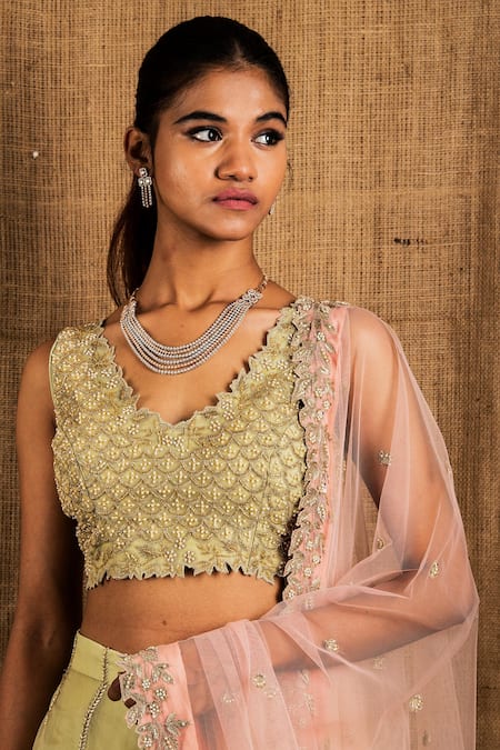 Buy_Shloka Sudhakar_Green Organza, Net V Neck Embroidered Lehenga Set _Online_at_Aza_Fashions
