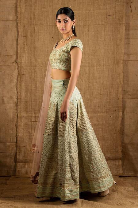 Shloka Sudhakar Green Raw Silk, Net Scoop Neck Embroidered Lehenga Set Online at Aza Fashions Shloka Sudhakar_Green Raw Silk, Net Scoop Neck Embroidered Lehenga Set _Online_at_Aza_Fashions