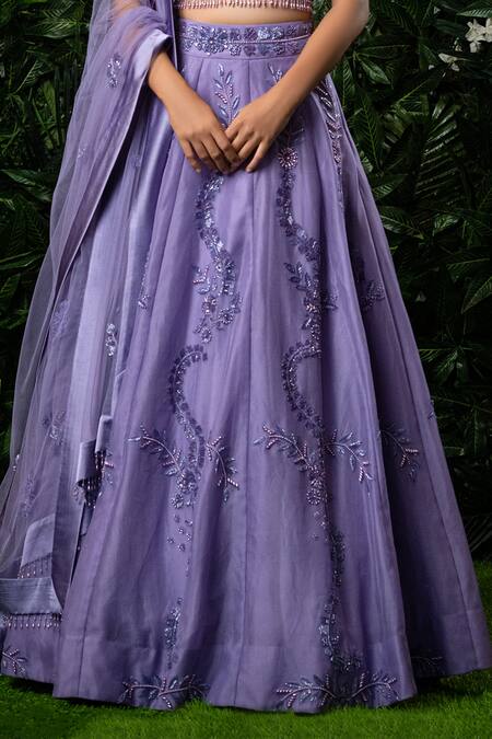 Buy Mirroir Purple Organza Embellished V Neck Lehenga Set Online at Aza Fashions Buy_Mirroir_Purple Organza Embellished V Neck Lehenga Set _Online_at_Aza_Fashions