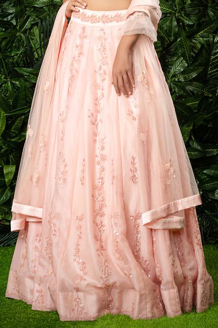 Shop Mirroir Pink Organza And Net V Neck Embellished Lehenga Set Online at Aza Fashions Shop_Mirroir_Pink Organza And Net V Neck Embellished Lehenga Set _Online_at_Aza_Fashions