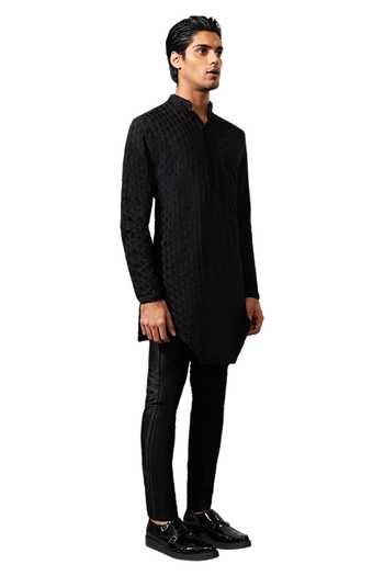 Kunal Rawal_Black Mul Turban Boy Kurta _Online_at_Aza_Fashions