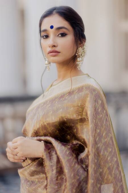 Mimamsaa_Green Tissue Silk Woven Geometric Motifs Vimala Saree _at_Aza_Fashions