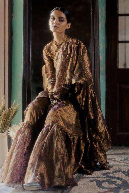 Buy_Mimamsaa_Yellow Tissue Silk Woven Floral Motifs Lili Ruffle Saree _Online_at_Aza_Fashions