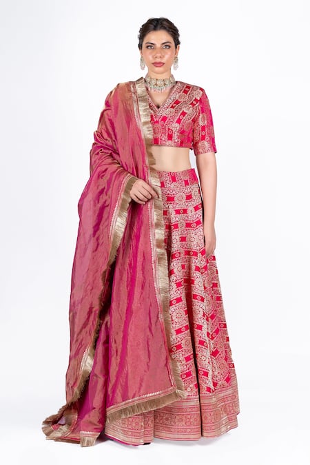 Mimamsaa Pink Jamawar Satin Silk-brocade Woven Floral Motifs V Leela Bridal Lehenga Set