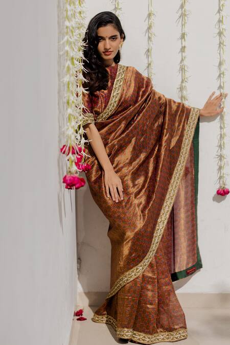 Mimamsaa_Pink Tissue Silk Embroidered And Woven Floral Saree _Online_at_Aza_Fashions