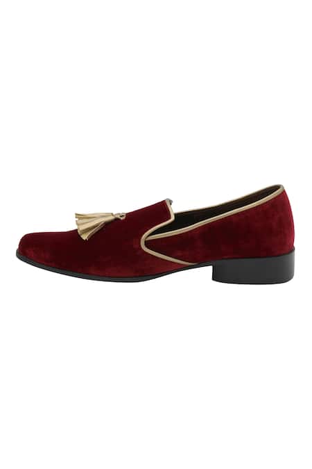 Buy_Veruschka By Payal Kothari_Maroon Velvet Loafers With Tassels_Online_at_Aza_Fashions