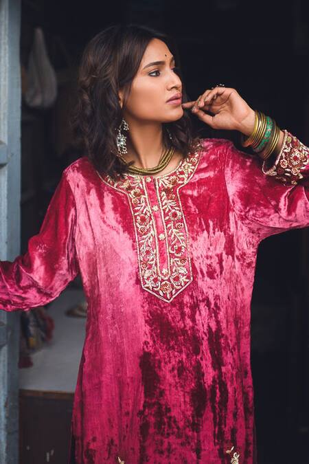 Shop_Heena Kochhar_Pink Velvet Embroidered Kurta Set_at_Aza_Fashions