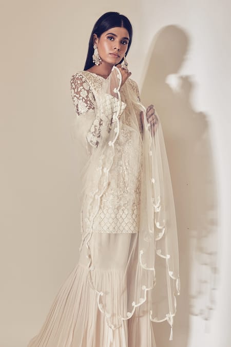 Premya By Manishii White Tulle, Georgette Round Embroidered Kurta Set Online at Aza Fashions Premya By Manishii_White Tulle, Georgette Round Embroidered Kurta Set _Online_at_Aza_Fashions