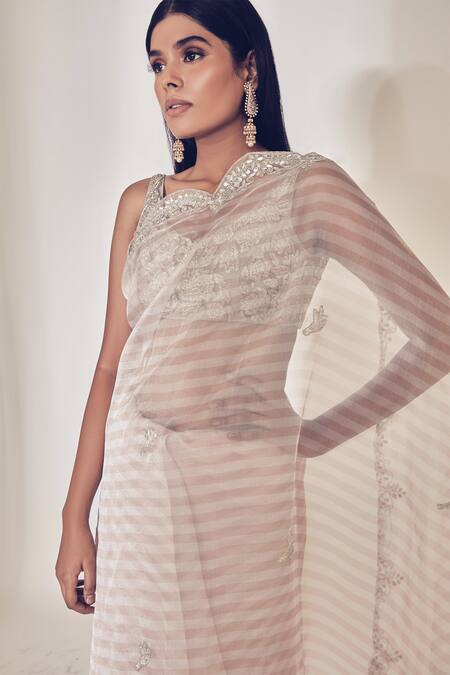 Premya By Manishii Beige Organza V Neck Saree With Blouse Online at Aza Fashions Premya By Manishii_Beige Organza V Neck Saree With Blouse _Online_at_Aza_Fashions