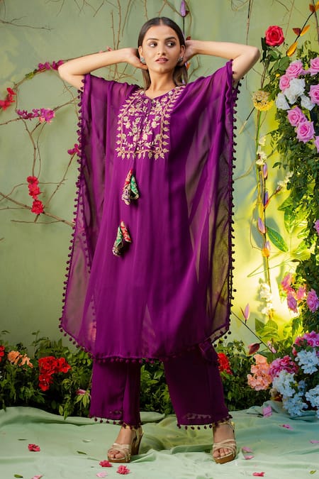 Miku Kumar_Purple Georgette Round Embroidered Kurta And Palazzo Pant Set _Online_at_Aza_Fashions