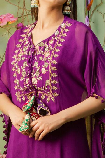 Miku Kumar_Purple Georgette Round Embroidered Kurta And Palazzo Pant Set _at_Aza_Fashions