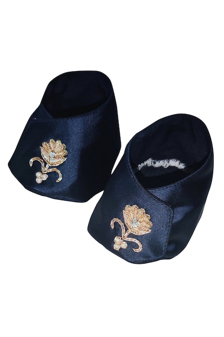 Maaikid Floral Zari Embroidered Overlap Booties 