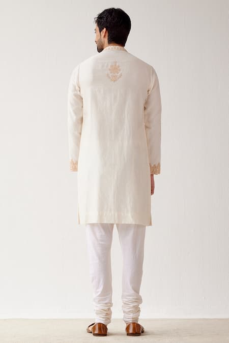 Devnaagri Dori Embrioidered Kurta Set 