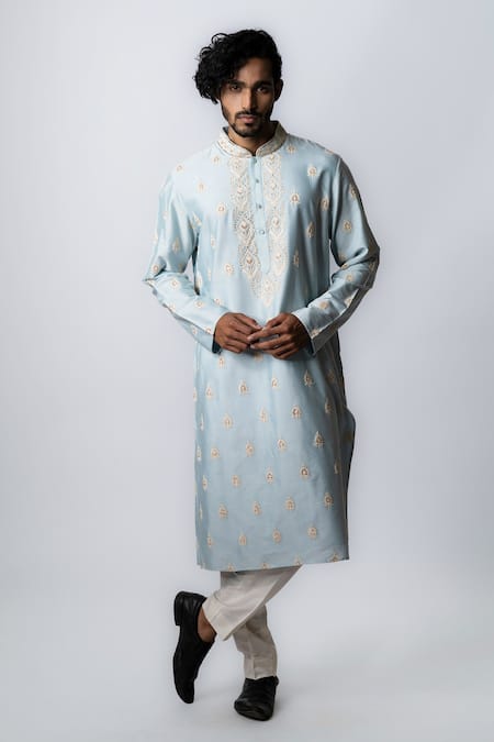 Krishna Mehta Floral Embroidered Kurta Set 